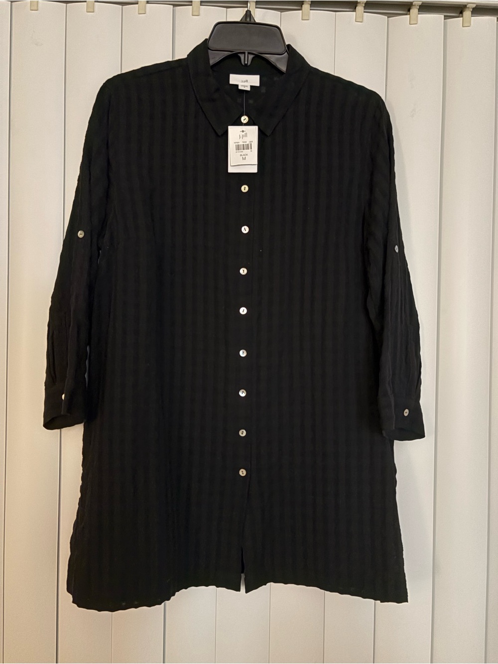 J.Jill Womenâs cotton Black Textured Button-Down Shirt